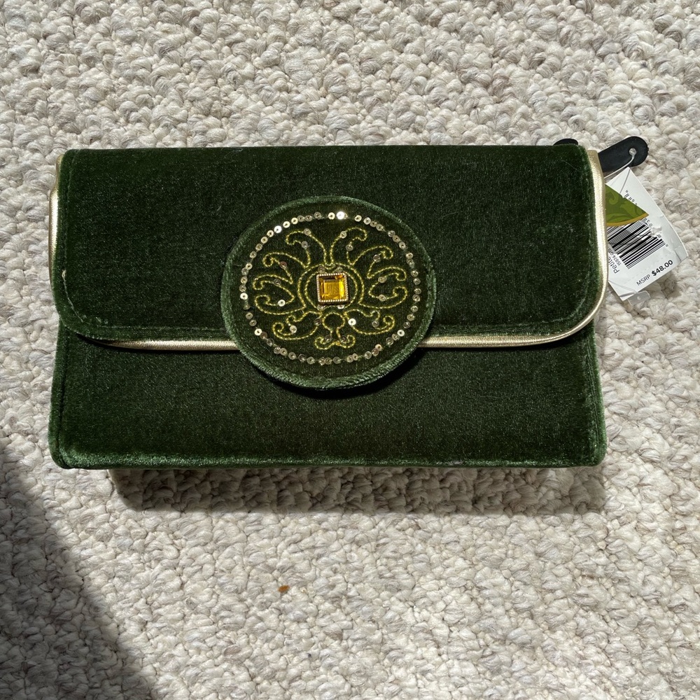 NWT Velvet Green Clutch by Floral Fiesta